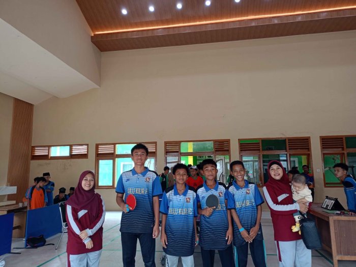 MTsNegeri 7 Batang Hari Raih Juara Tenis Meja Ganda