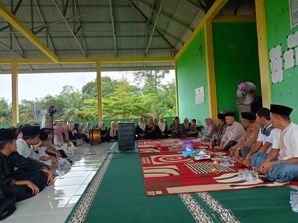 Sholawat Awali Kegiatan Isra' Mi'raj