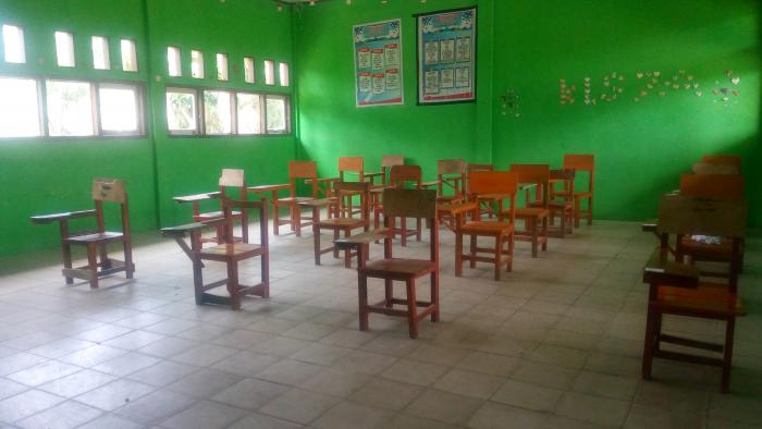 Persiapan Ruangan Ujian Merupakan Bagian Kesuksesan Pelaksanaan USBNBK MTs Negeri 7 Batanghari