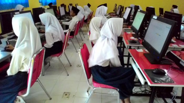 MTs Negeri 7 Batanghari Akhiri USBNBK