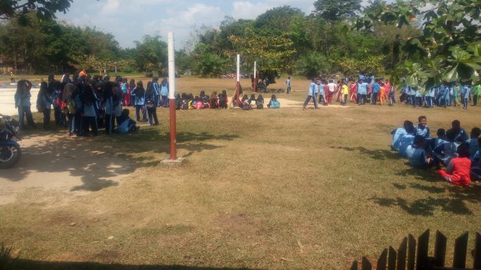 Cari Peserta Terbaik Melalui Seleksi Peserta Gerak Jalan MTs Negeri 7 Batanghari