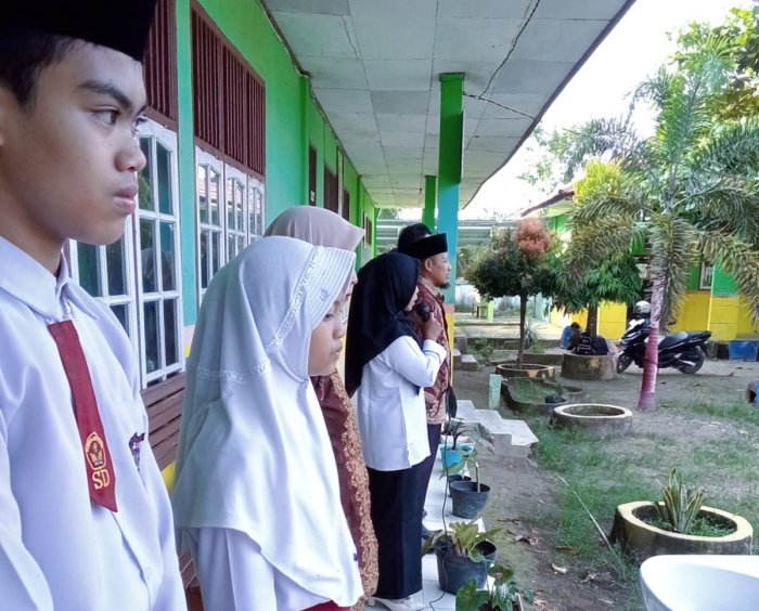 Sampaikan Laporan Resmi, Ketua Panitia PMBM MTsN 7 Batang Hari Paparkan Kesiapan Tes Tertulis