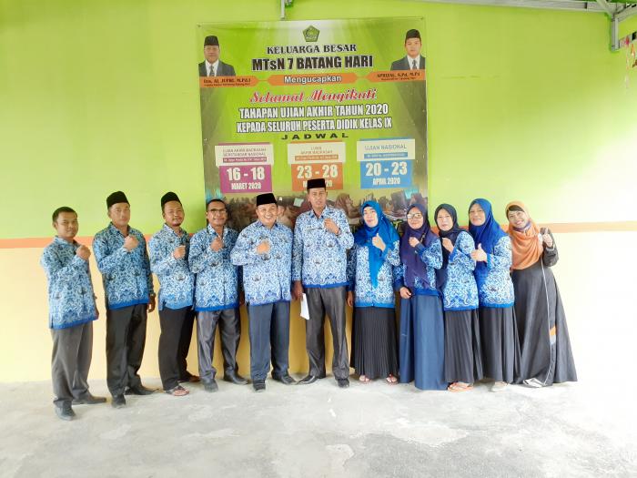 UAMBNBK MTs Negeri 7Batanghari Hari Ke 2 Dikunjungi Pengawas