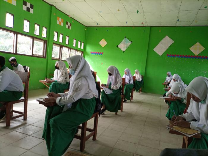 PTM MTs Negeri 7 Batanghari Berjalan Lancar