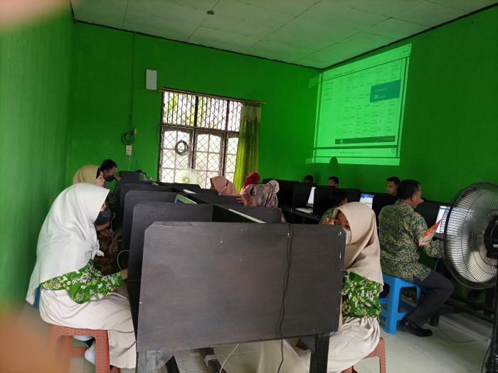 ANBK MTs Negeri 7 Batanghari Berlangsung Sukses