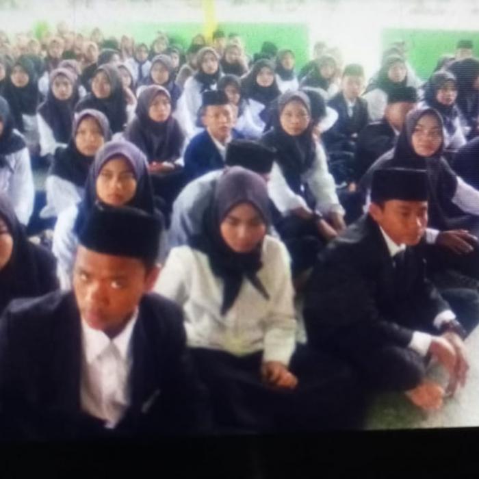 Tahlil Dan Doa Iringi Pelepasan Siswa-Siswi Kelas IX MTs Negeri 7 Batanghari