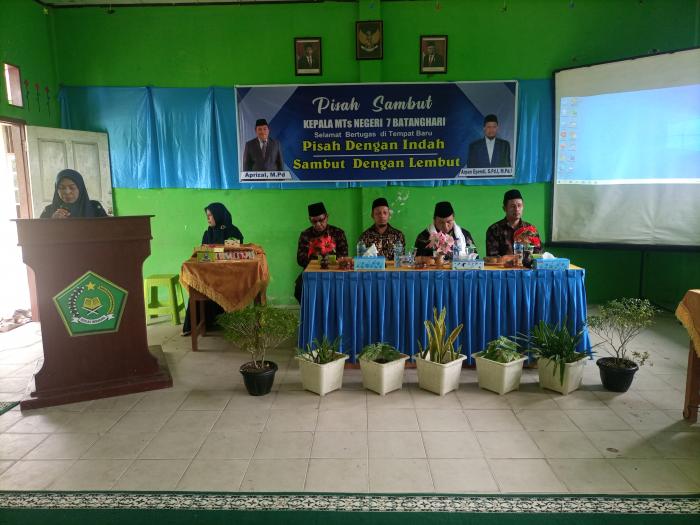 Pisah Sambut Kepala MTs Negeri 7 Batang Hari