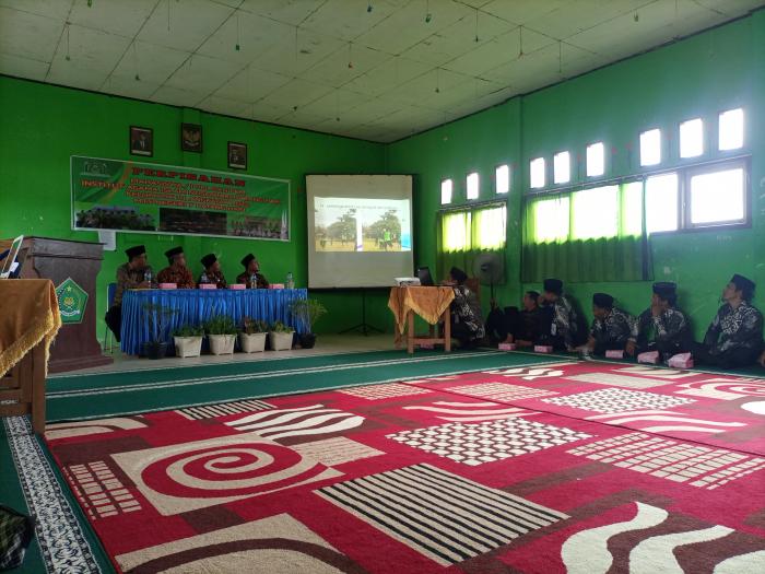 Mahasiswa PPL dan PKM Tayangkan Kebersamaan Dengan Keluarga Besar MTs Negeri 7 Batang Hari