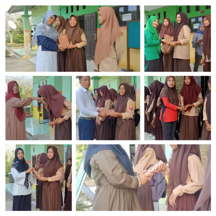 Sebelum Terima Rapor, MTs Negeri 7 Batanghari Umumkan Juara-Juara Kelas