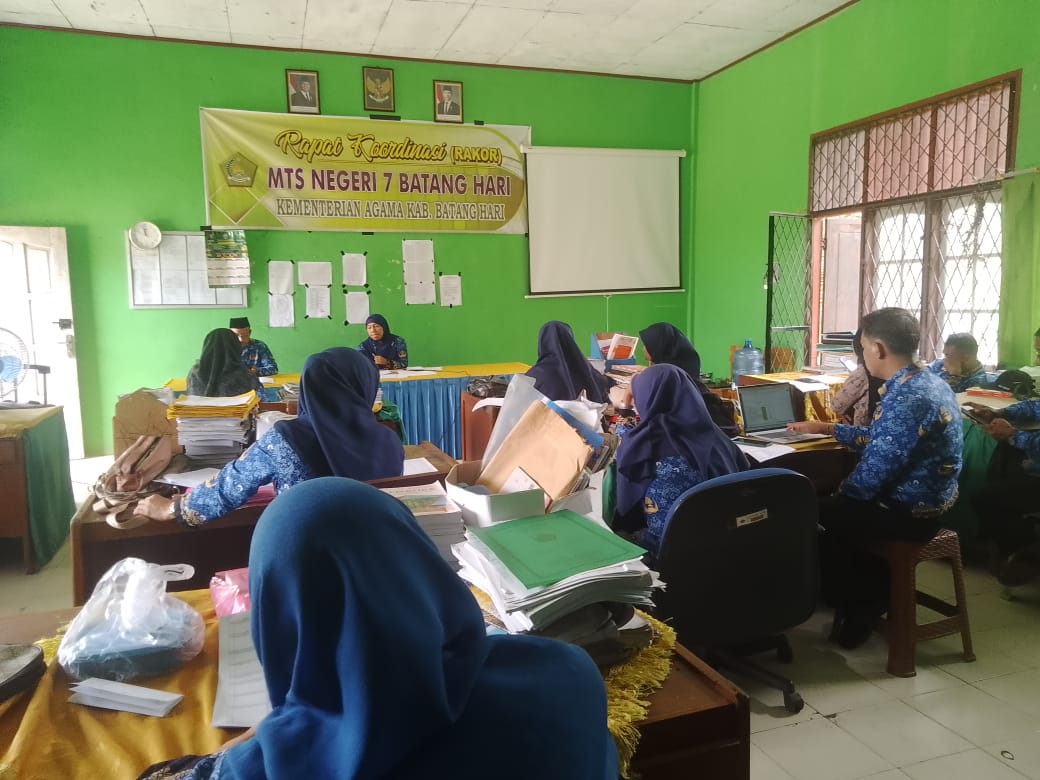 Rapat Pembagian Tugas Guru