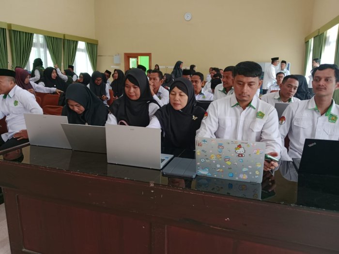 TIM Zona Integritas MTsN 7 Batang Hari Ikuti PMPZI
