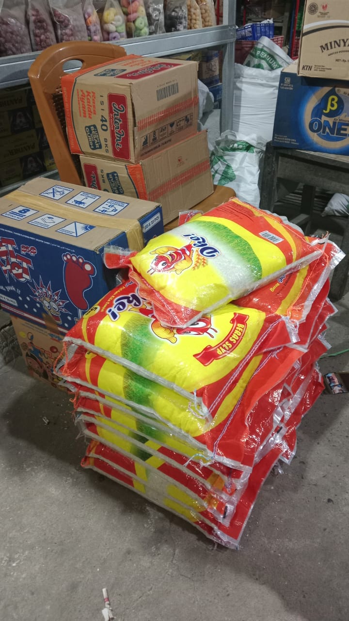 18 Paket Sembako Lebaran Anak Yatim