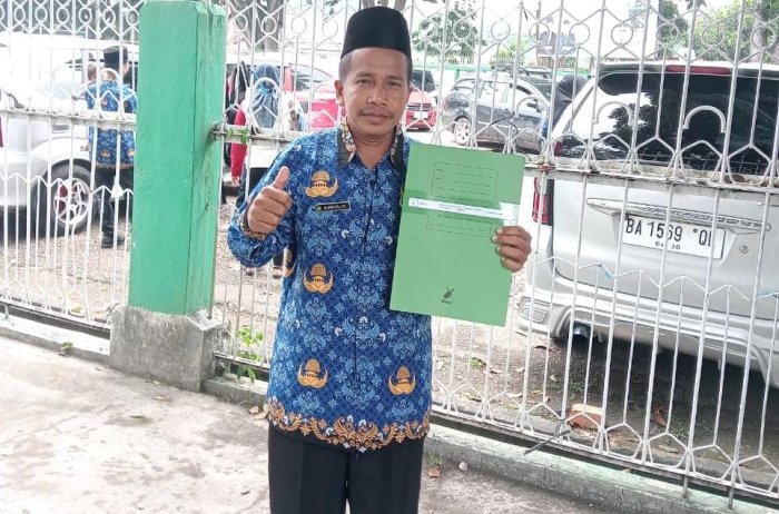 Dua Pegawai MTsNegeri 7 Batang Hari Terima SK PPPK