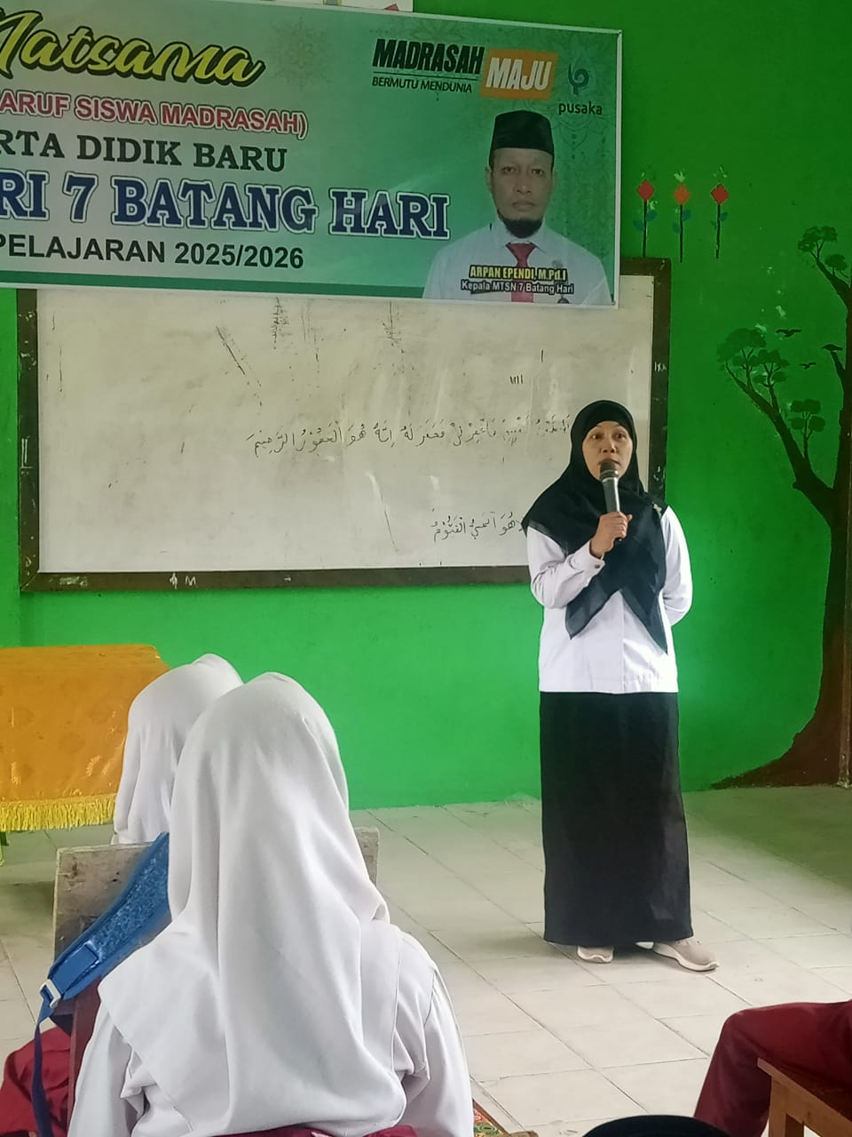 Sari Kurnia Arisandi Ansanoor Jelaskan Materi Metode dan Model Pembelajaran Sari Kurnia Arisandi Ansanoor Jelaskan Materi Metode dan Model Pembelajaran