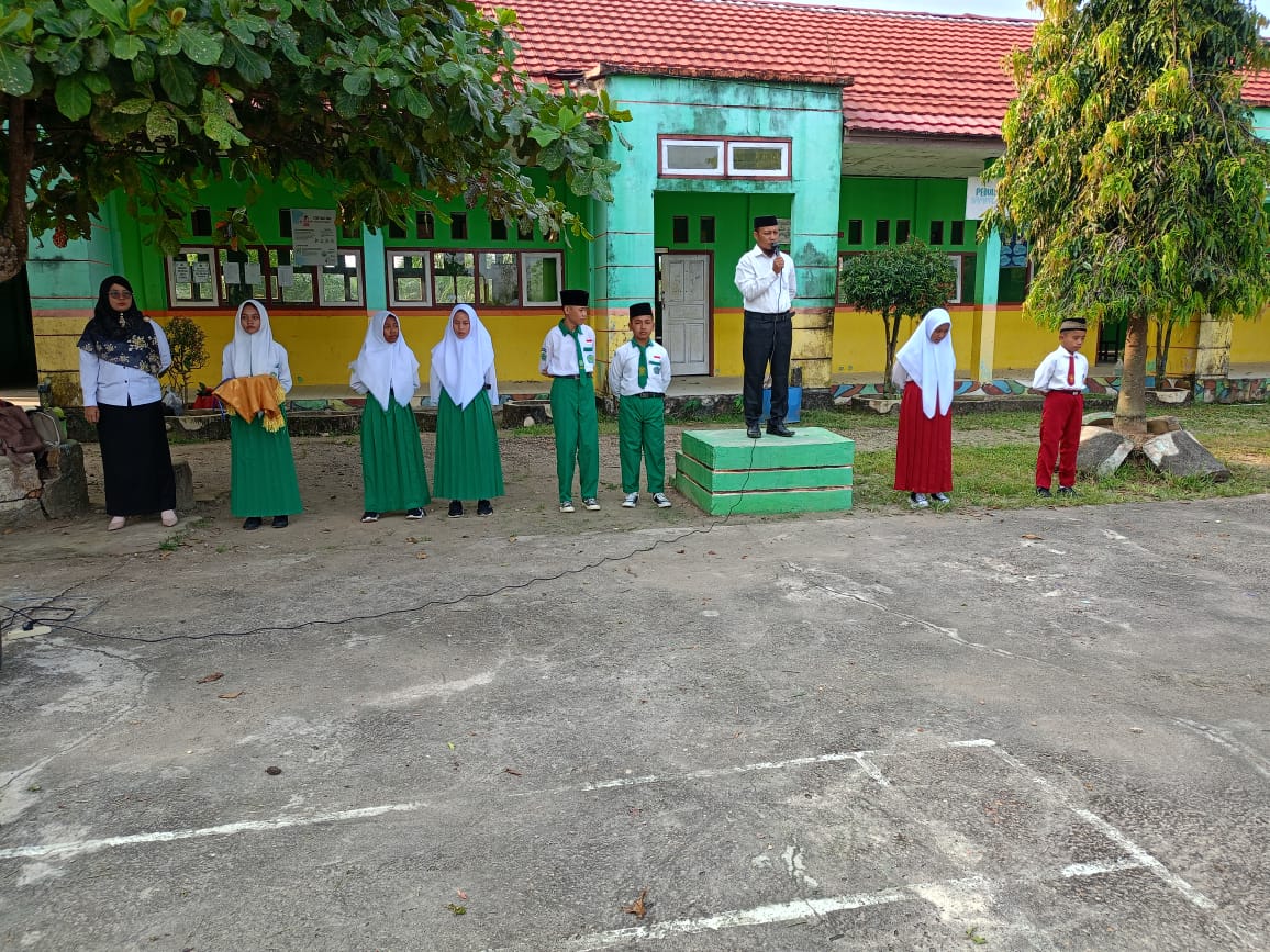 Laksanakan Matsama, Madrasah Adakan Upacara Pembukaan