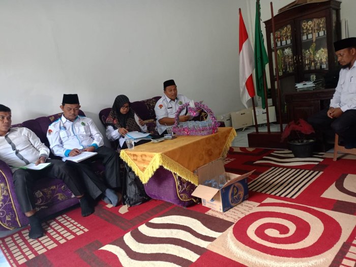 Kemenag Batang Hari Evaluasi Persiapan Full Day di MTsN 7