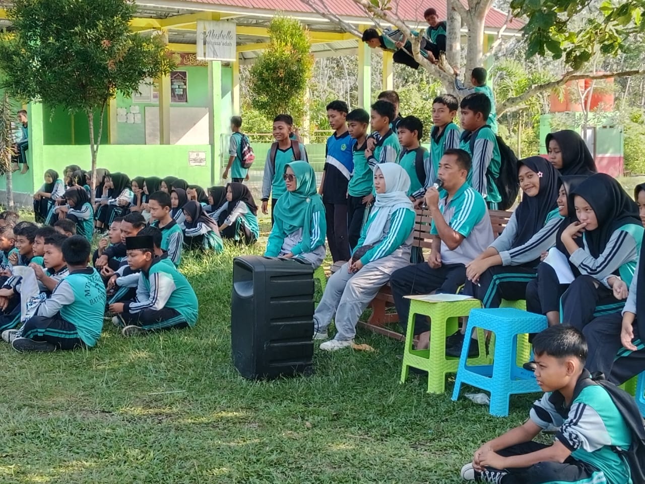 Futsal Putra Awali Lomba Classmeeting Hari Perdana Futsal Putra Awali Lomba Classmeeting Hari Perdana